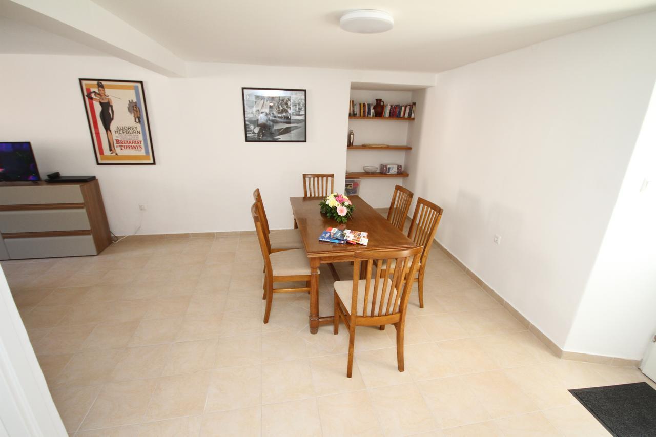 Apartment Jacqueline Дубровник Екстериор снимка