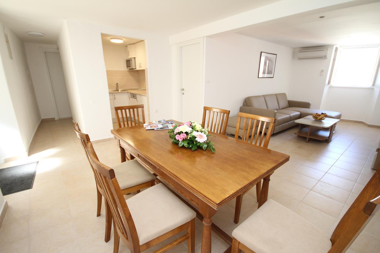 Apartment Jacqueline Дубровник Екстериор снимка